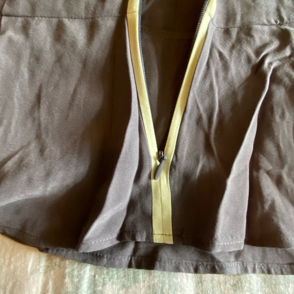 Boden Grey Peplum Silk-Blend Top - Picture 9 of 9